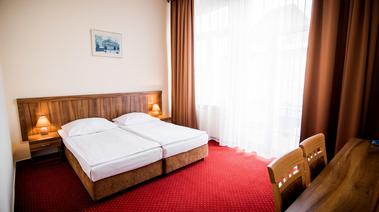 Hotel Piast Slupsk Exterior photo